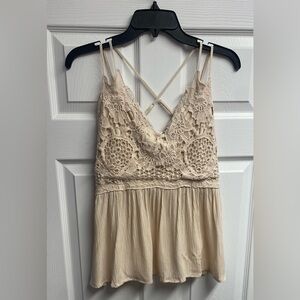 NWT Maurices Lace Peplum Tank Top W/ Adjustable Criss-Cross Straps Size Medium